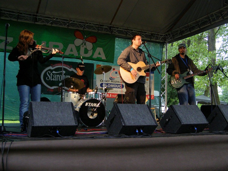 P7030748 Zahrada My3 avi